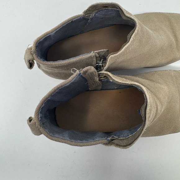 TOMS Women's Beige Suede Ankle Boots Side Zip Low Heel Size 7 - Picture 8 of 9
